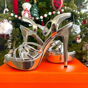 SILVER  5”HEEL STILETTOS, Real Size 9,